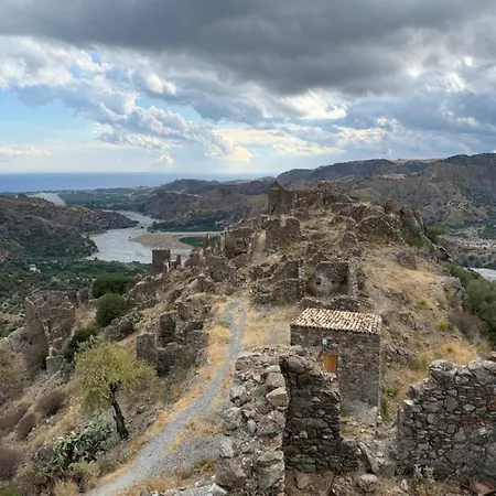 Filoxenia - Il Calore Dell'ospitalità Nel Cuore Della Calabria Grecanica Appartement