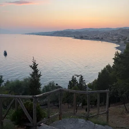 Filoxenia - Il Calore Dell'ospitalità Nel Cuore Della Calabria Grecanica